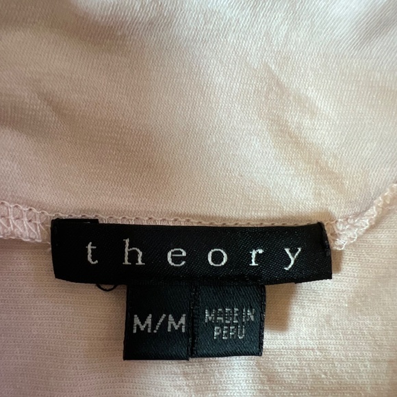 2832 Theory women's short-sleeve turtleneck shirt pale pink size M - Picture 5 of 6